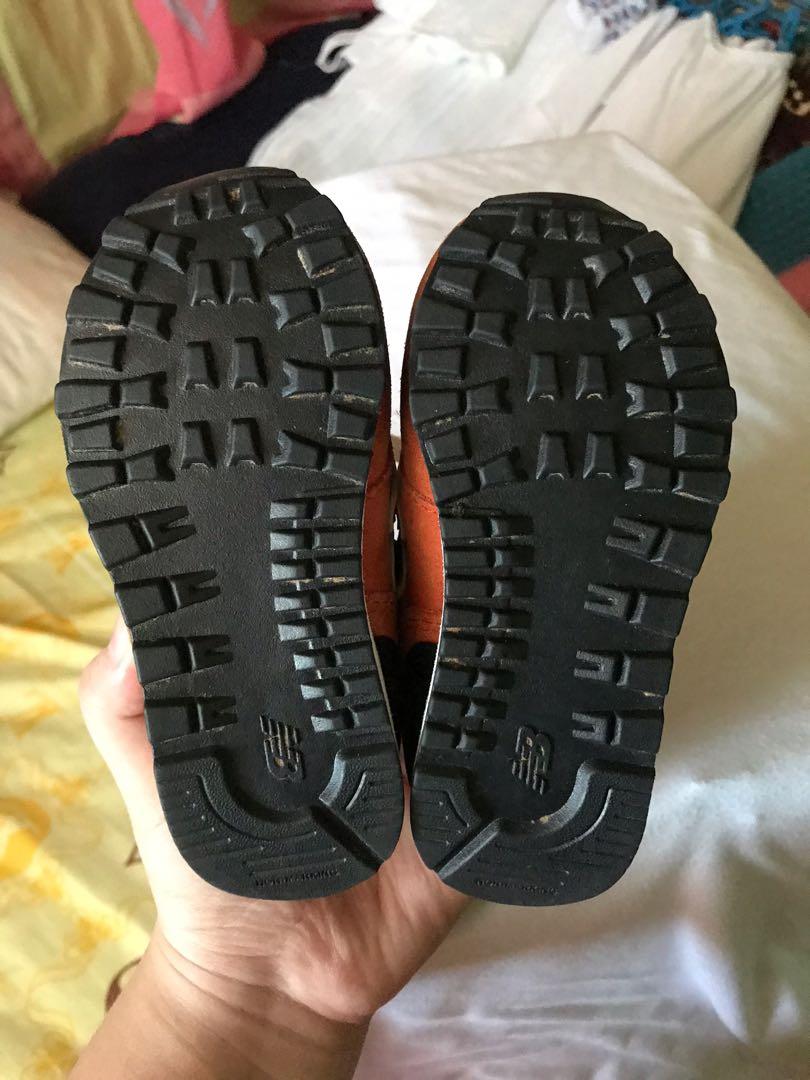 New Balance Sneaker Baby (Category: Infant Playtime) located in Makati City. Submitted by authenticstuffff (Listing ID 1002748193, Image 3). Description: .