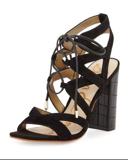(Category: ) located in . Submitted by sydneyfashionbabe (Listing ID 1002730817, Image 1). Description: .