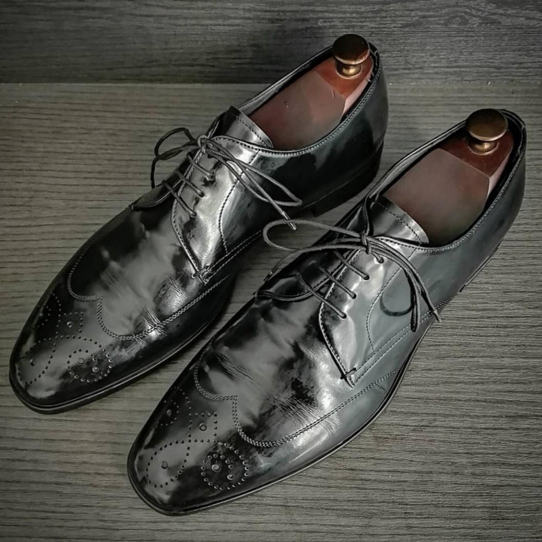 Reduced] Prada formal shoes, Men's Fashion, Footwear, Dress Shoes on  Carousell