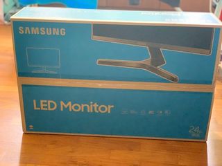 (Category: ) located in . Submitted by crowdedhouse (Listing ID 1002858806, Image 1). Description: .