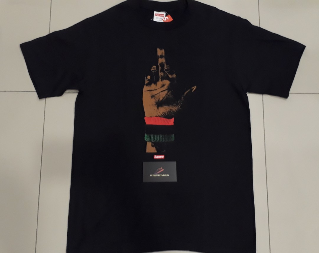 Supreme Middle Finger Tee Black Men s Fashion Tops Sets