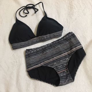(Category: ) located in . Submitted by threads_repeat (Listing ID 1002898372, Image 1). Description: .