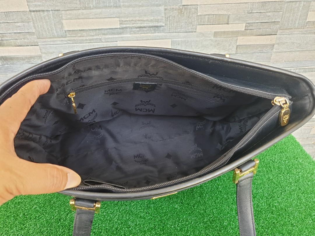 14659 - P1,500 MCM black canvas leather gold hardware 33cm shoulder bag,  Women's Fashion, Bags & Wallets, Shoulder Bags on Carousell