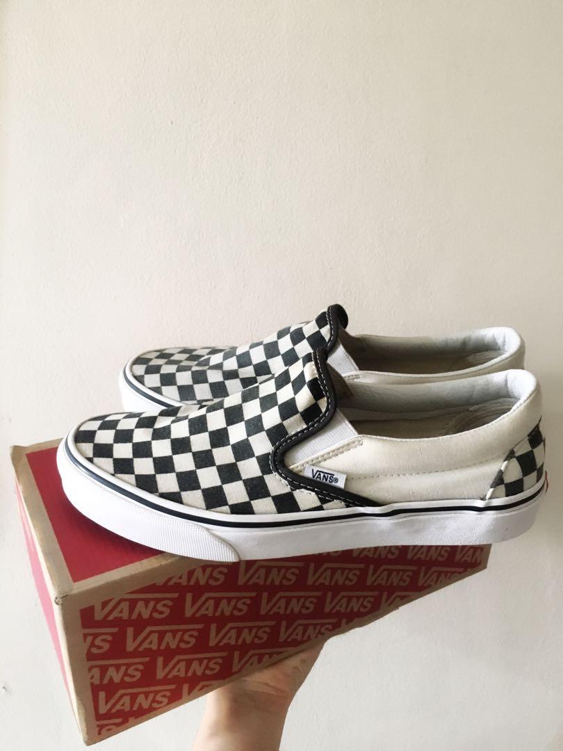 Authentic Vans checkerboard slip on