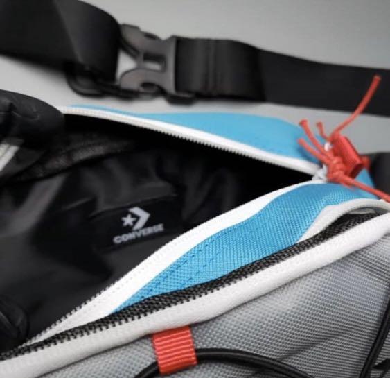 CONVERSE SWAP OUT MULTICOLOR WAIST BAG