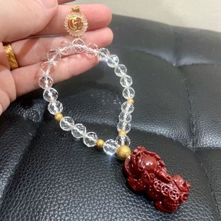 (Category: ) located in . Submitted by lil_wardrobe (Listing ID 1003057032, Image 1). Description: .