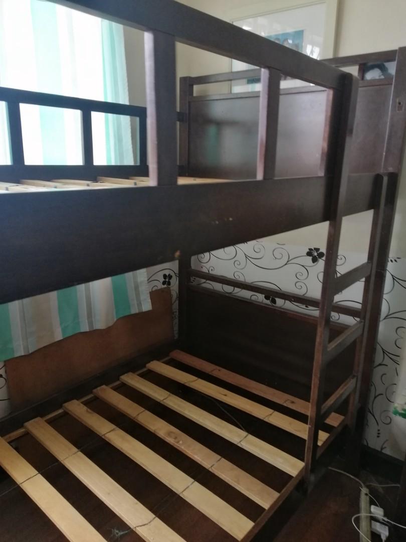 Double deck bed frame(single) solid wood p7500 makati pi k up