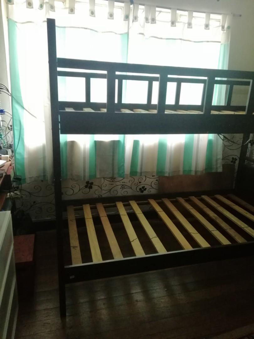 Double deck bed frame(single) solid wood p7500 makati pi k up