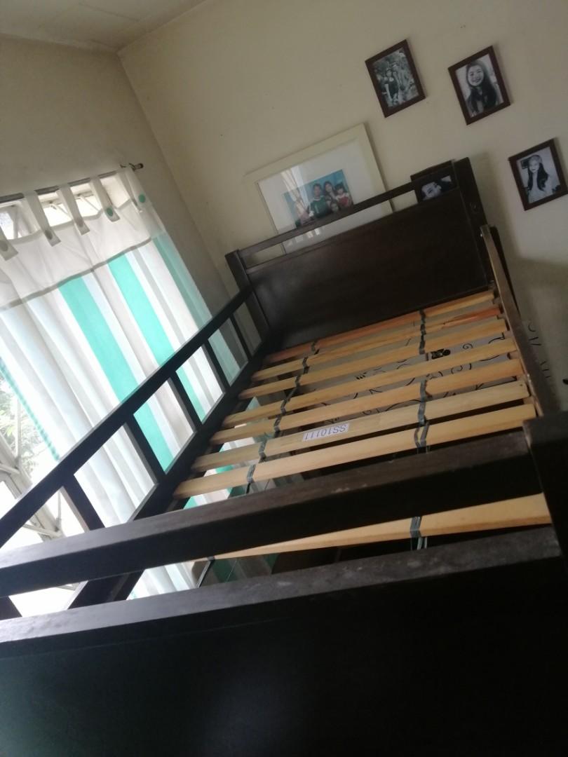 Double deck bed frame(single) solid wood p7500 makati pi k up