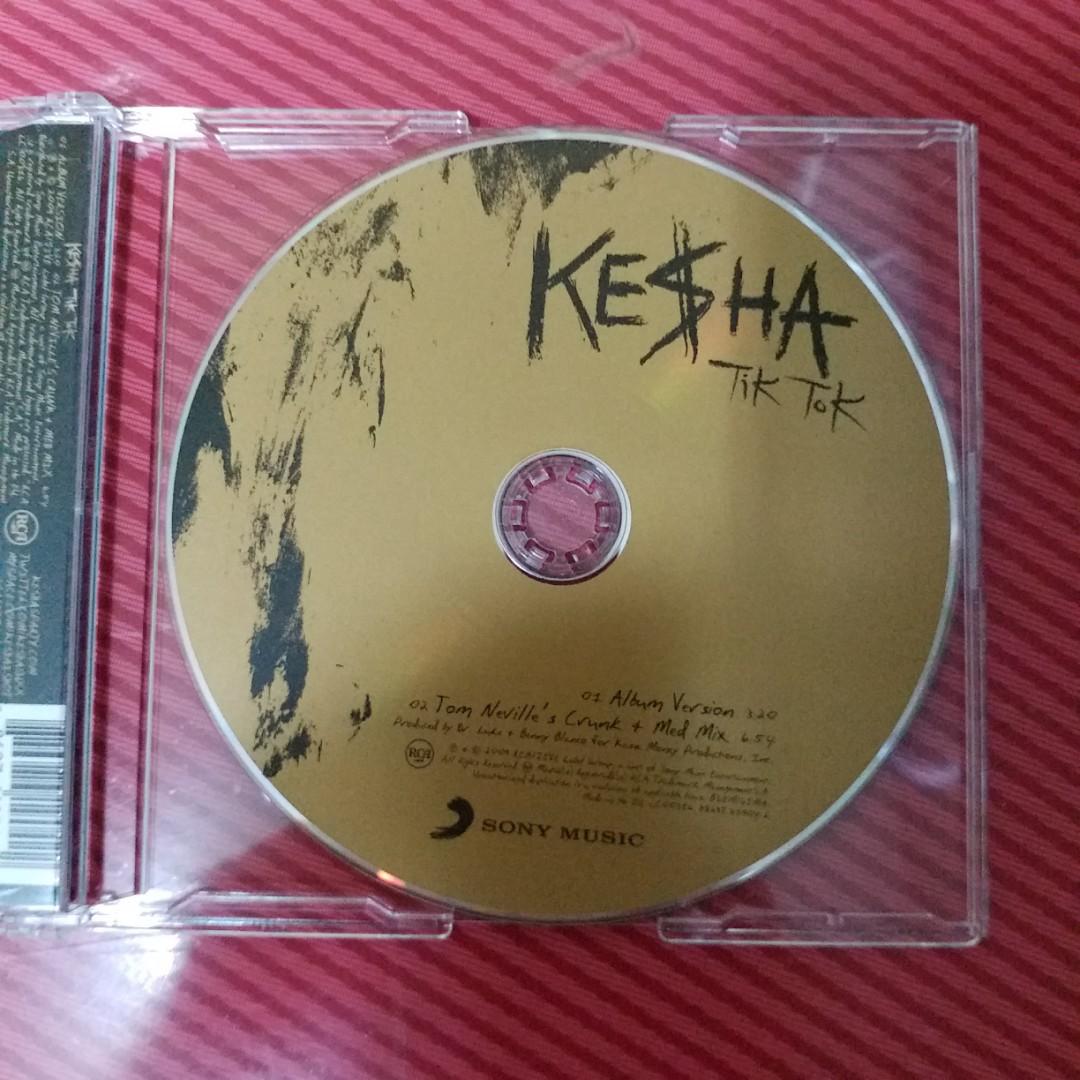 KE$HA Tik Tok CD Single 2 Tracks KESHA, 興趣及遊戲, 音樂、樂器 & 配件, 音樂與媒體 - CD 及 ...