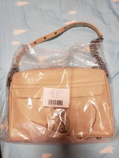 （分類：）位於 。 由 mormor2016 提交（商品編號 1002025475，圖片 1）。簡介： 。