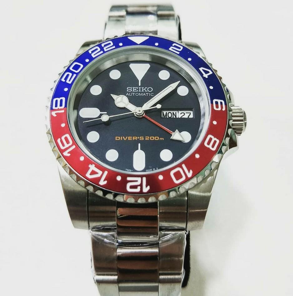 Seiko GMT Pepsi or Batman Mod, Men's Fashion, Watches \u0026 Accessories,  Watches on Carousell
