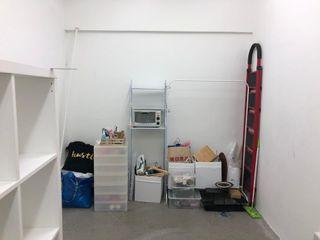 Short term storage space for rent