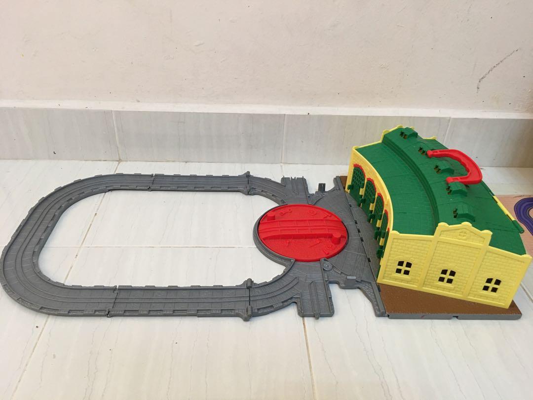Take and play tidmouth sheds sales
