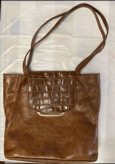 （分類：）位於 。 由 ckl4683 提交（商品編號 1003165733，圖片 1）。簡介： 。