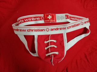 (Category: ) located in . Submitted by preloved4men (Listing ID 1003217048, Image 1). Description: .
