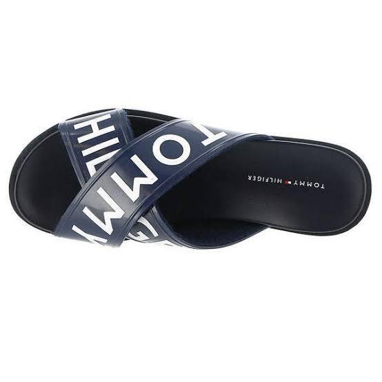 Tommy hilfiger sonyah store