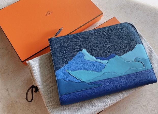 Hermes endless road wallet clearance