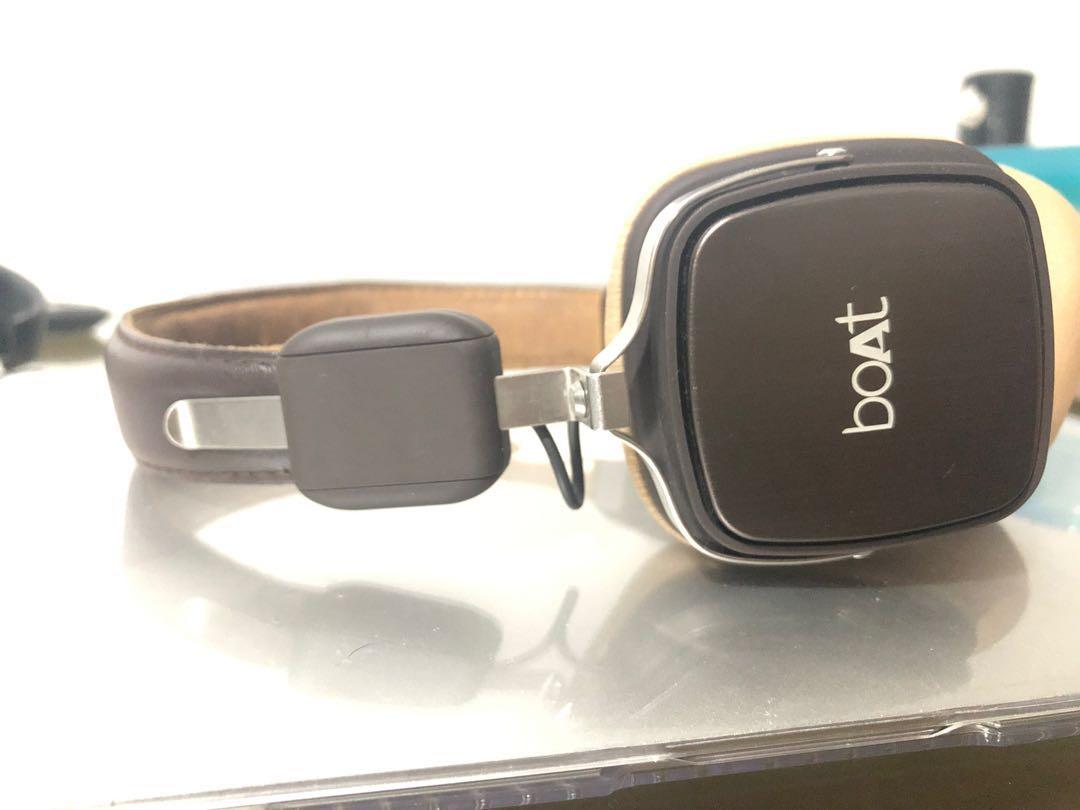 boat wireless rockerz
