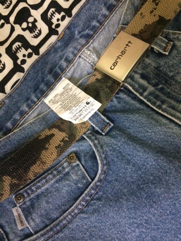 Carhartt tapered leg Jean Men s Fashion Bottoms Jeans on Carousell