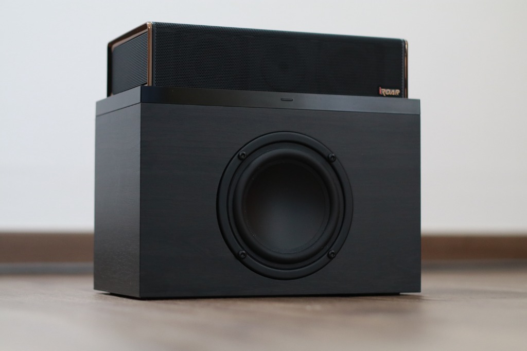 Creative iRoar iRoar Rock Docking Subwoofer