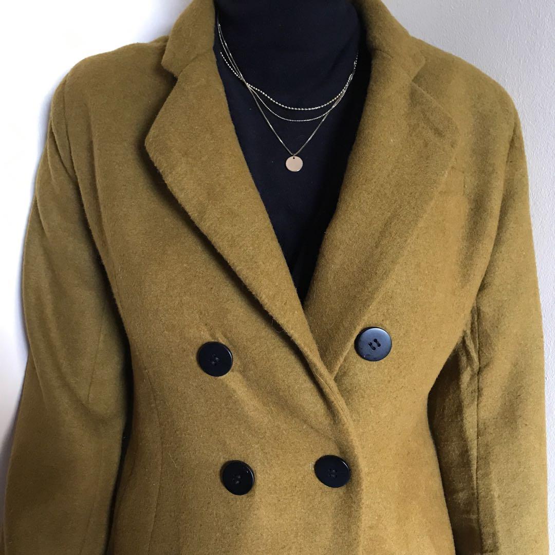 Dark Green/Brown Wool Coat Autumn Winter Spring (Size Large) (Category: Coats, Jackets and Outerwear) located in Taguig. Submitted by joyf917 (Listing ID 1003235260, Image 2). Description: Dark Green/Brown Wool Coat Autumn Winter Spring (Size Large) Premium Quality 💯 Very nice in actual Php 1000.