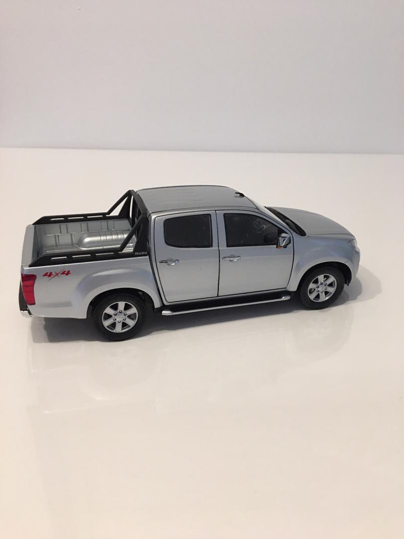 isuzu diecast
