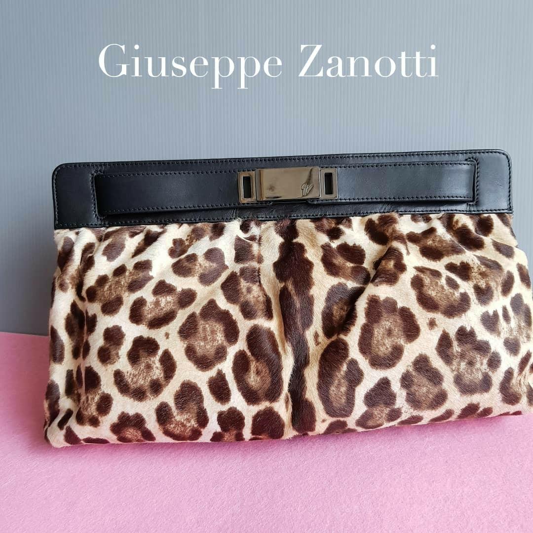 Giuseppe zanotti hot sale clutch bag