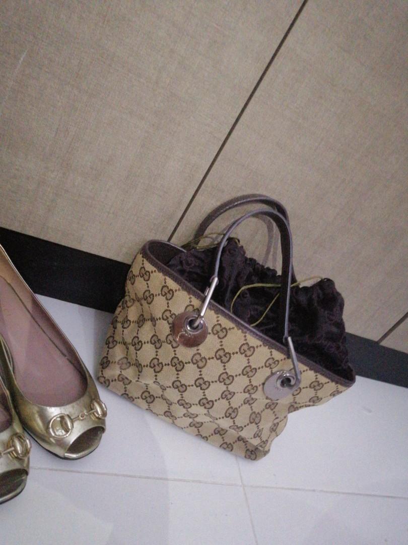 gucci canvas handbags