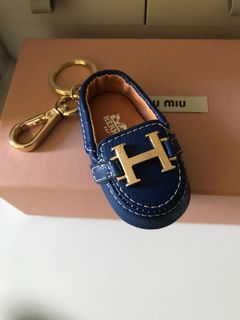 （分類：）位於 。 由 feciliatham 提交（商品編號 1003184869，圖片 1）。簡介： 。