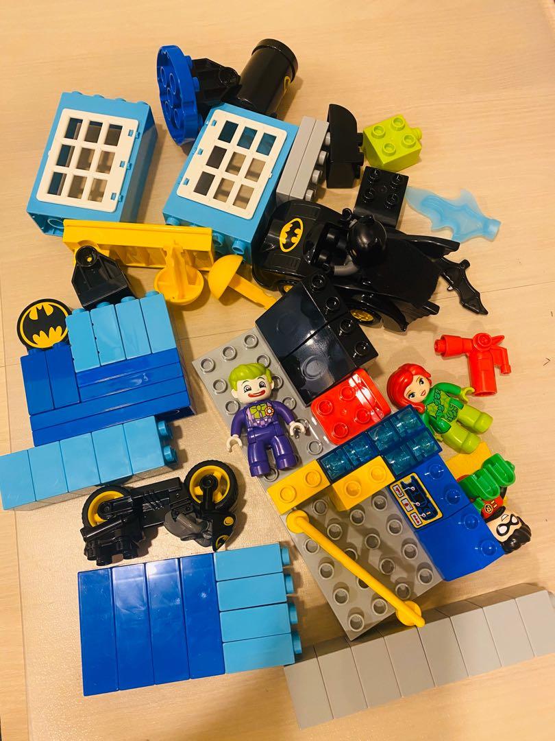 LEGO DUPLO 10842 Batman Batcave Challenge