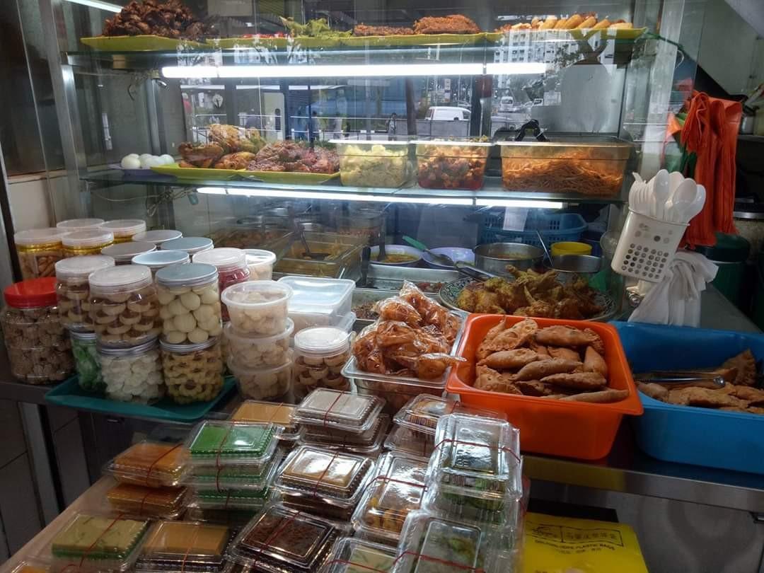Nasi Padang / Nasi Sambal Goreng / Nasi Ayam Penyet / Nasi 
