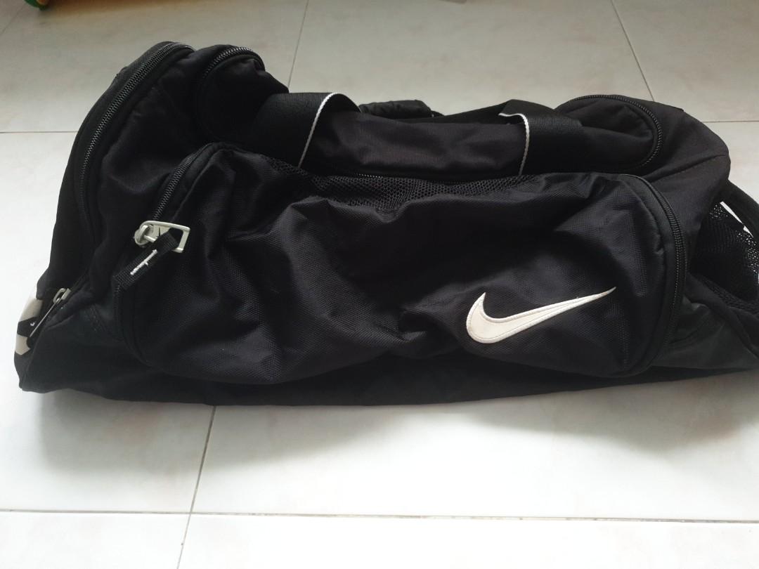 nike duffel bag price
