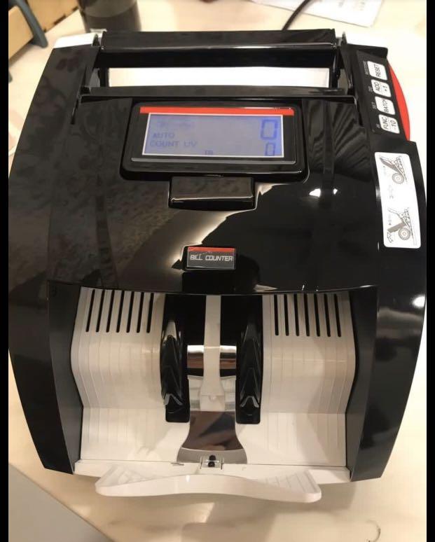 Notes machine (Category: Washing Machines and Dryers) located in Singapore. Submitted by sgmachinery (Listing ID 1003132220, Image 1). Description: Notes counter Notes machine Notes counting Notes counter machine Notes machine Notes changer Note machine Money count Money counter Money counting Money machine Money counting machine Money changer Bill counter Bill machine Office counter .