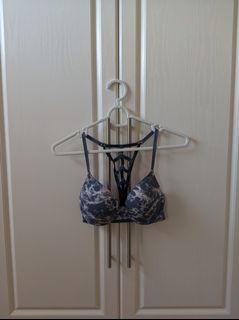 (Category: ) located in . Submitted by toxicwasteapparel (Listing ID 1003218779, Image 1). Description: .