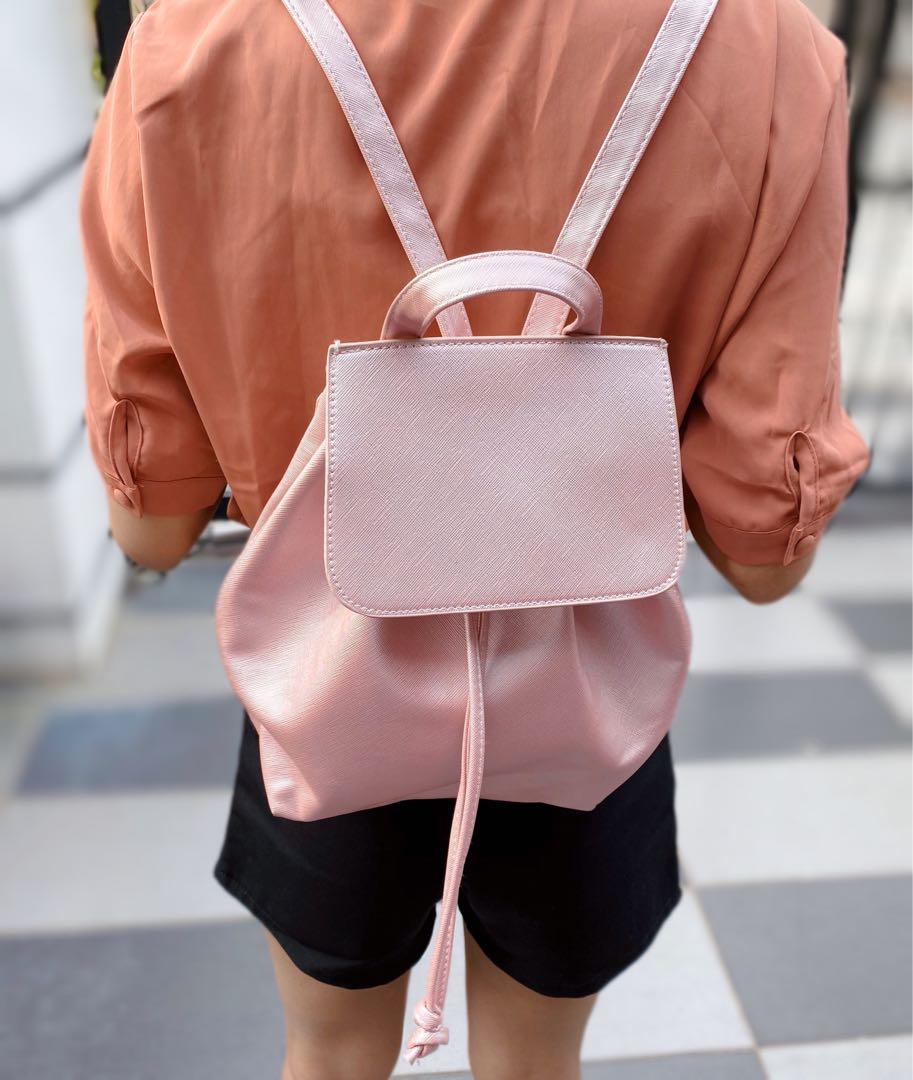Bershka sales pink bag