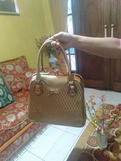 (Kategori: ) berada di . Dikirim oleh eva.chello (ID iklan 1003192309, Gambar 1). Deskripsi: .