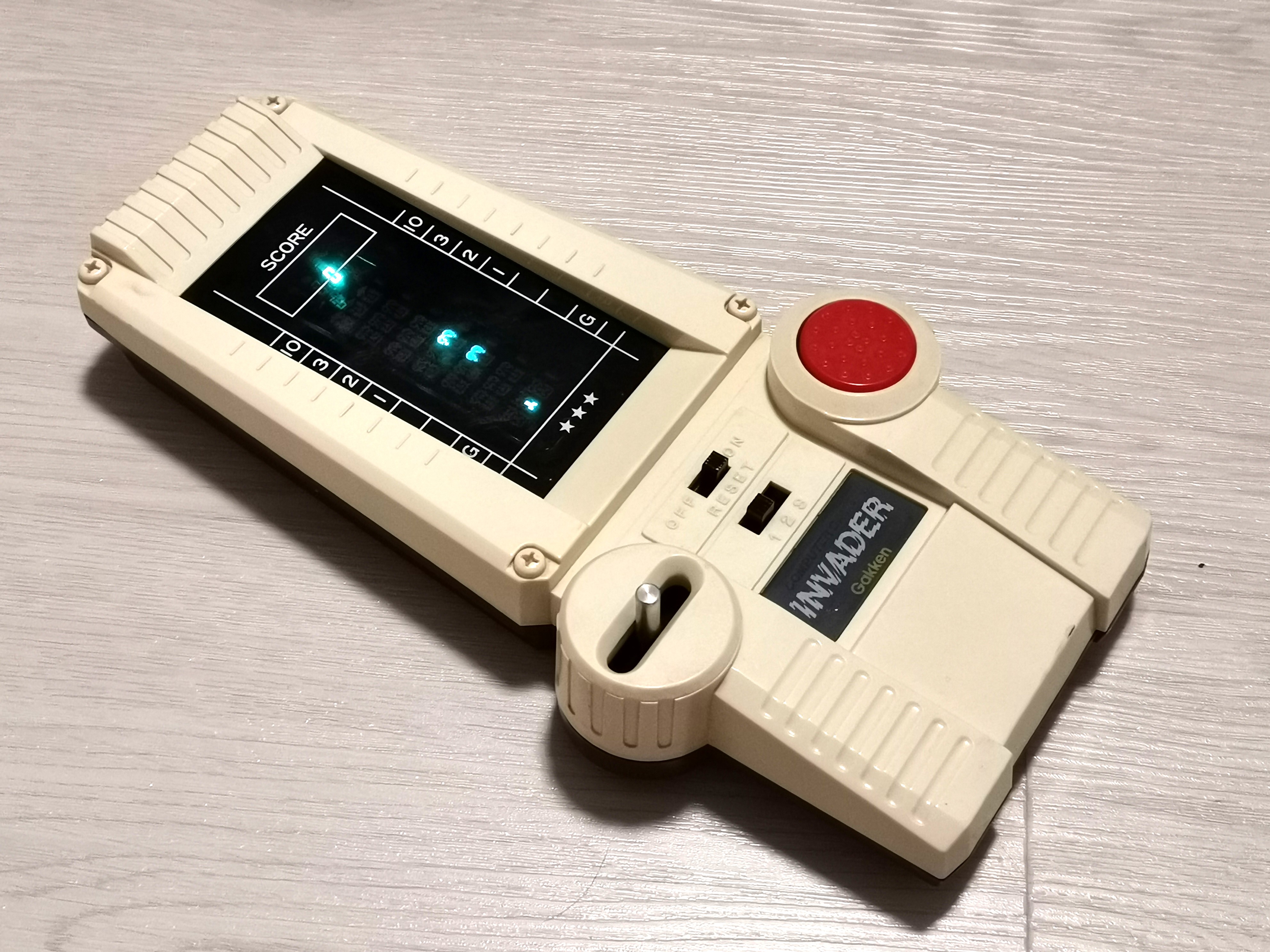 Vintage Gakken Invader Hand Held Game, Hobbies & Toys, Toys & Games on