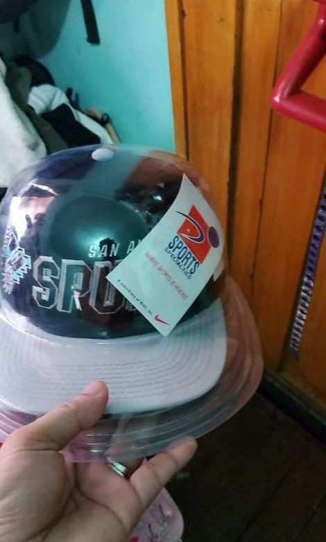 Vintage Nba Spurs Sport Specialties Shadow Snapback Men S Fashion Accessories Caps Hats On Carousell