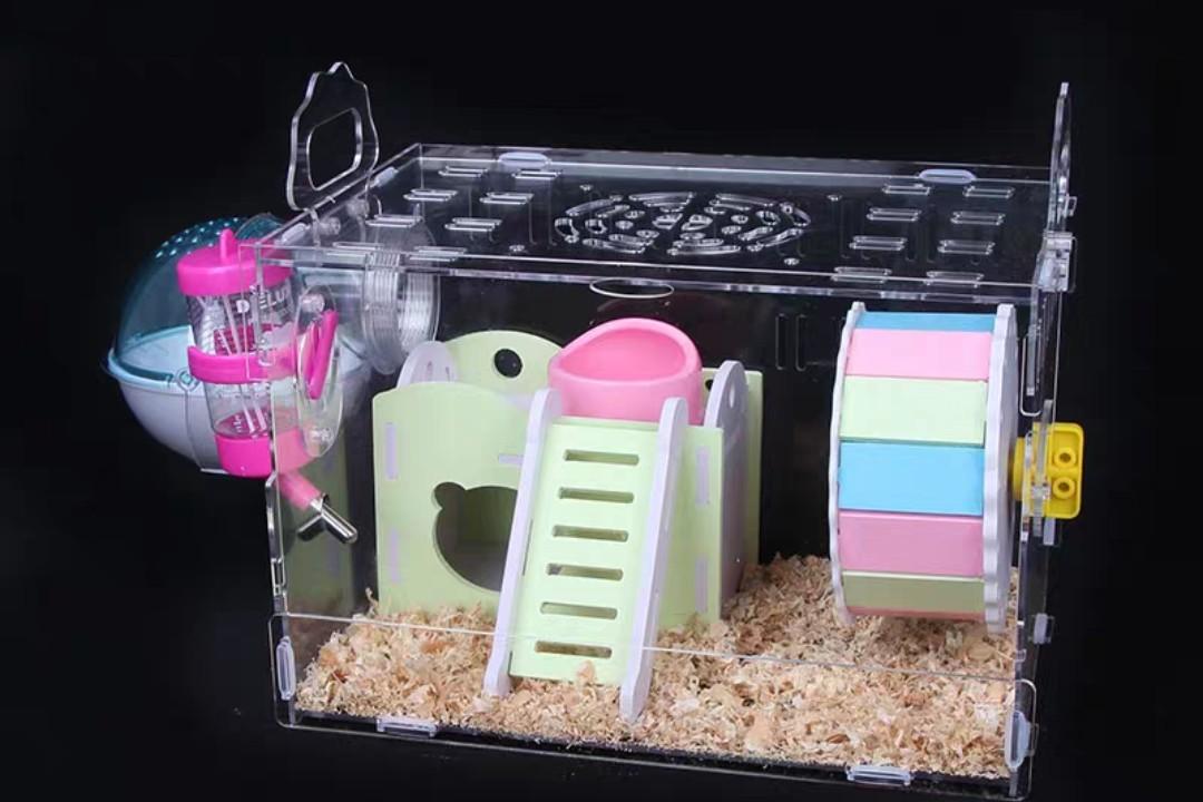 transparent hamster cage