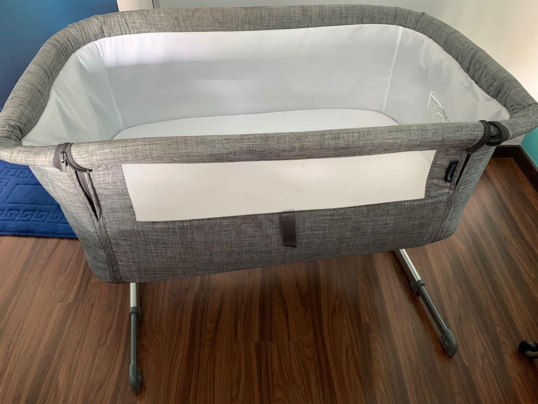 Used baby shop bassinet for sale