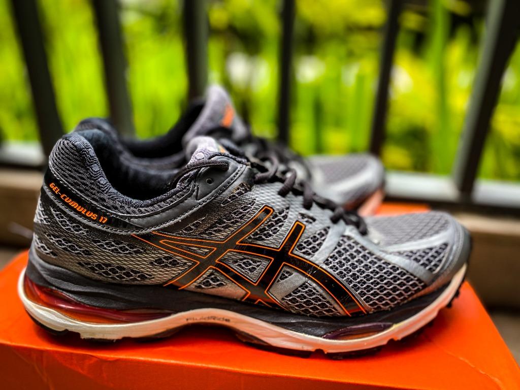 asics cumulus 42.5