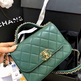 Authentic Chanel 19 Chain Infinity Handle Bag Emerald Green