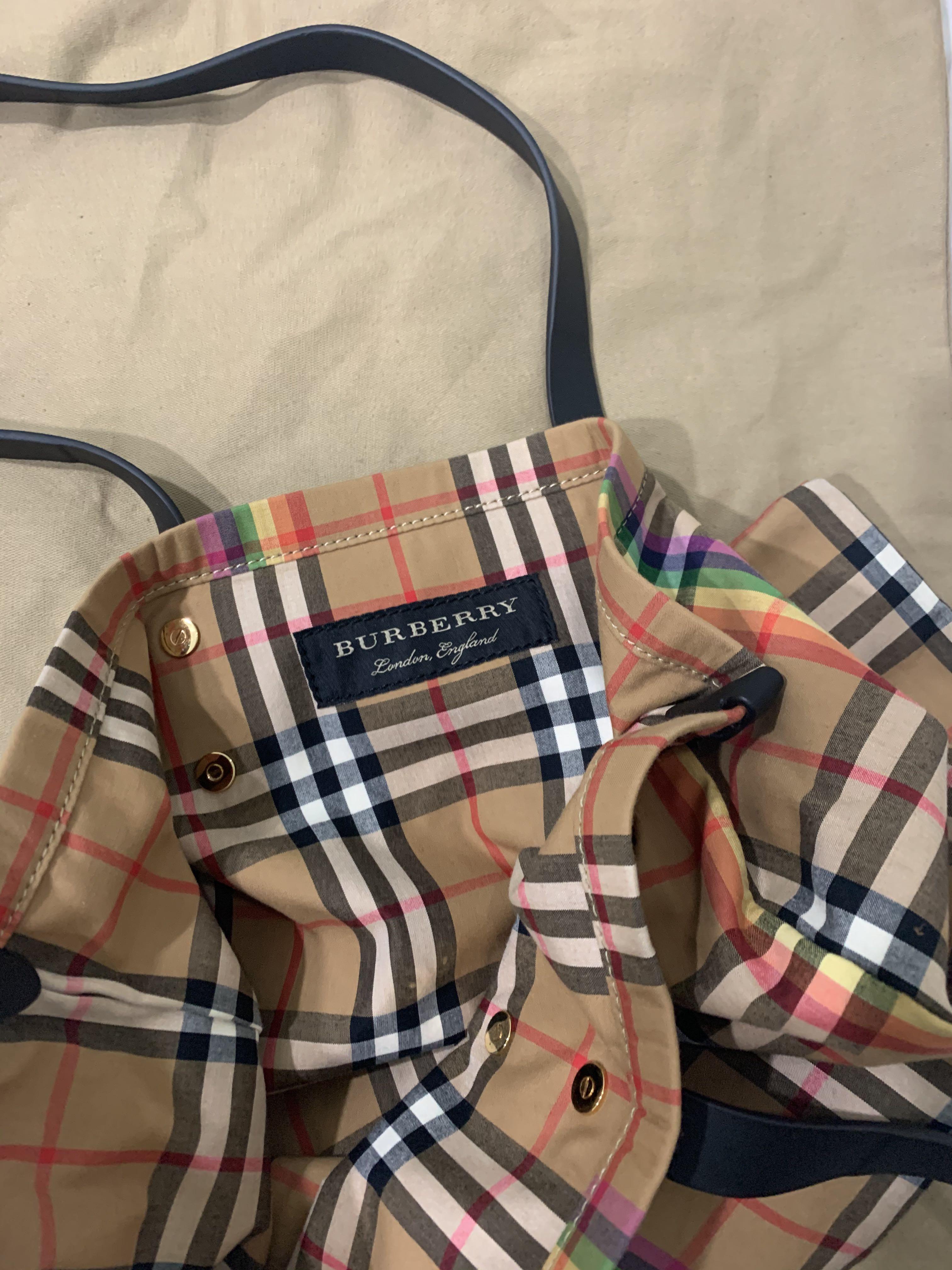 Burberry rainbow tote discount