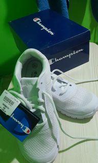 Champion Triple white