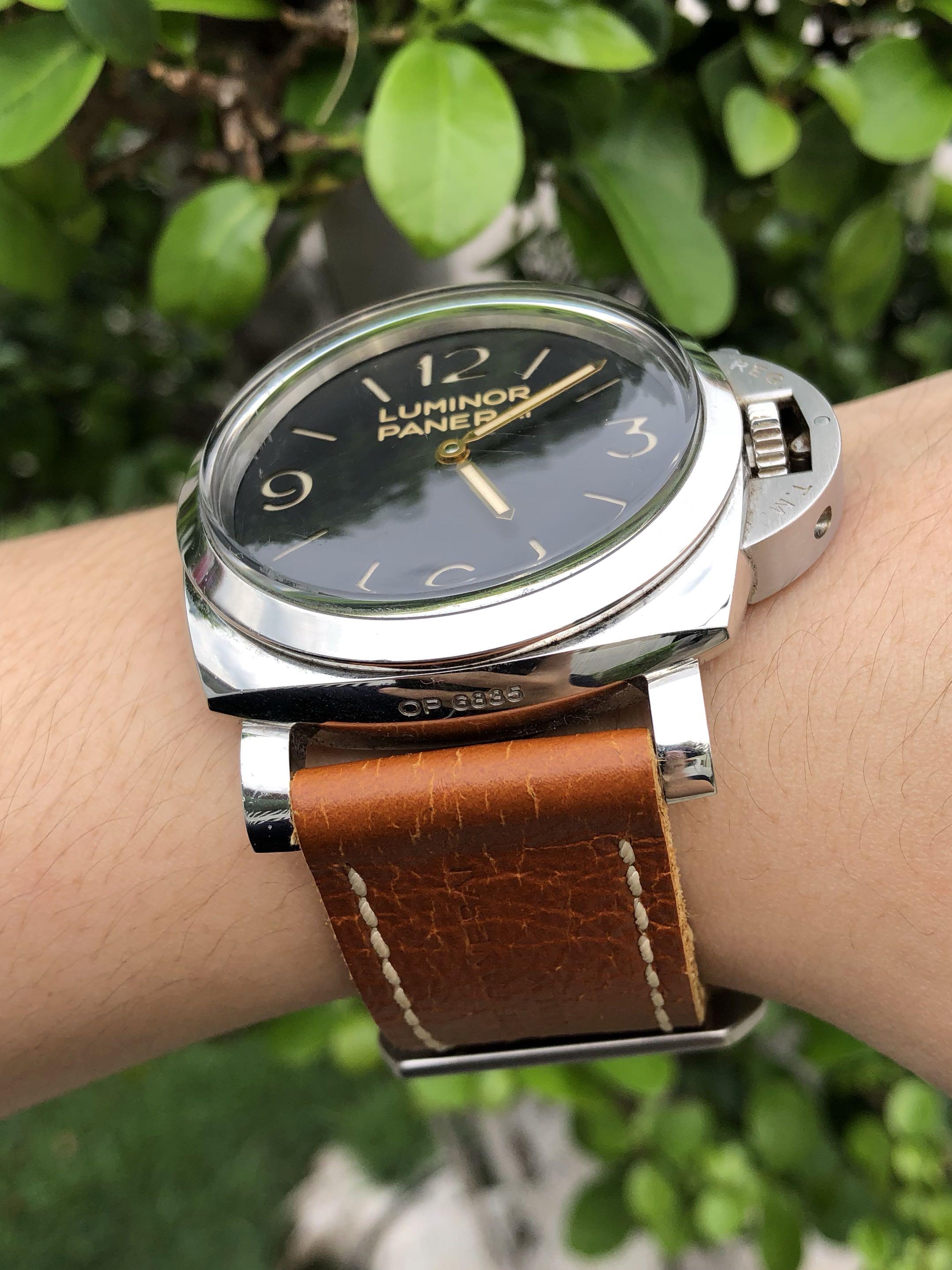Sold Panerai Pam 372