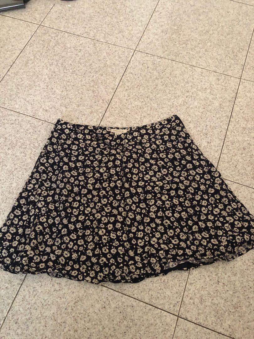 Forever 21 floral skirt clearance