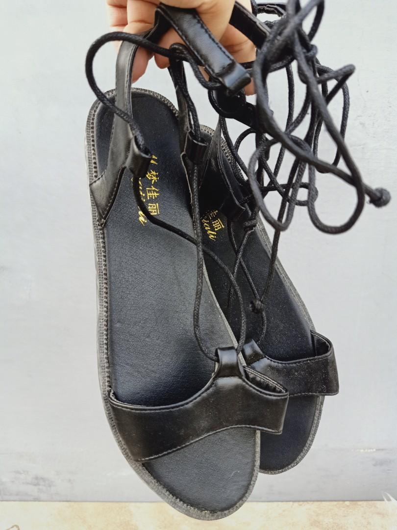gladiator sandals size 8