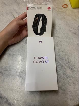 HUAWEI NOVA 5T NEWSET SEALBOX WITH HUAWEI BAND 4 WATCH Mobile