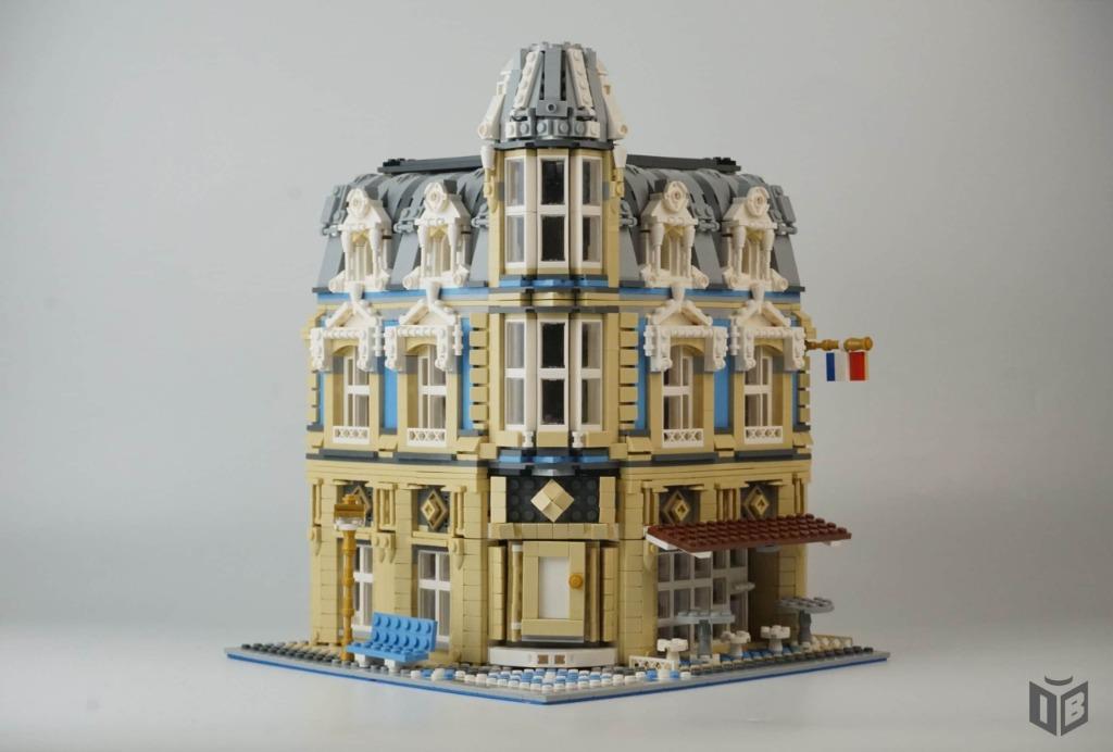 Lego MOC 10214 Tower Bridge Alternative build
